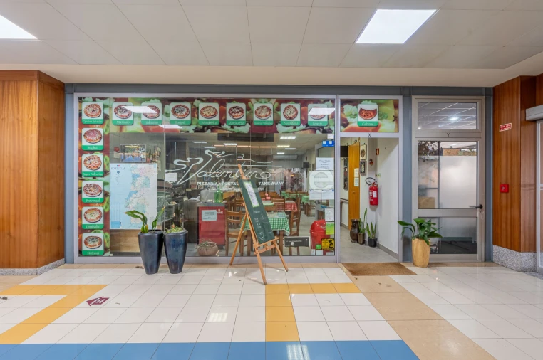 Negócio para Venda em Santa Maria Maior e Monserrate e Meadela Foto 2