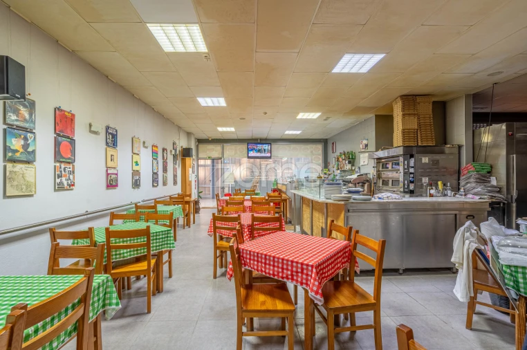 Negócio para Venda em Santa Maria Maior e Monserrate e Meadela Foto 9