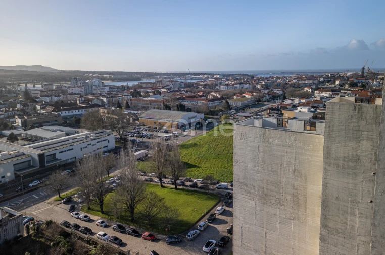 Negócio para Venda em Santa Maria Maior e Monserrate e Meadela Foto 19