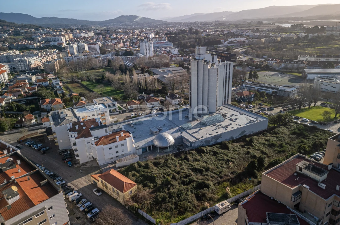 Negócio para Venda em Santa Maria Maior e Monserrate e Meadela Foto 14