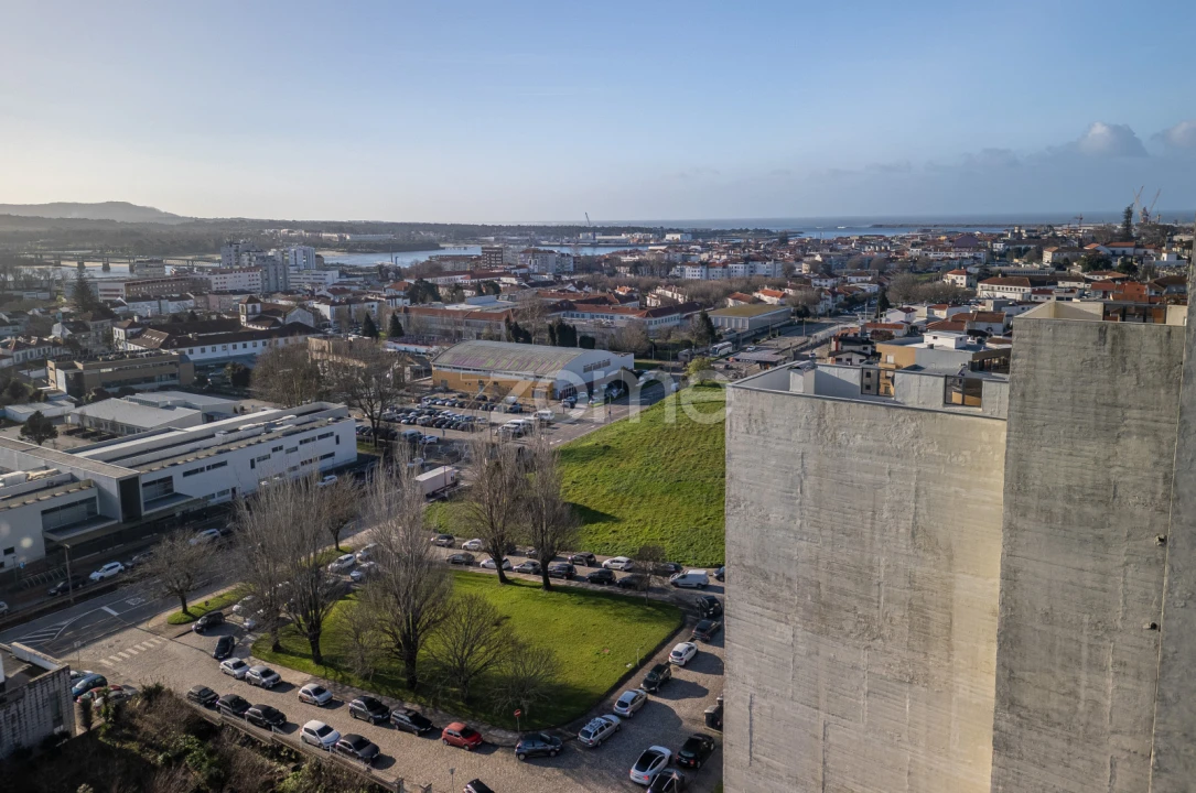 Negócio para Venda em Santa Maria Maior e Monserrate e Meadela Foto 19
