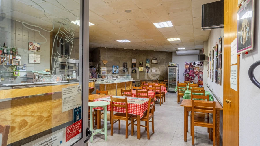 Negócio para Venda em Santa Maria Maior e Monserrate e Meadela
