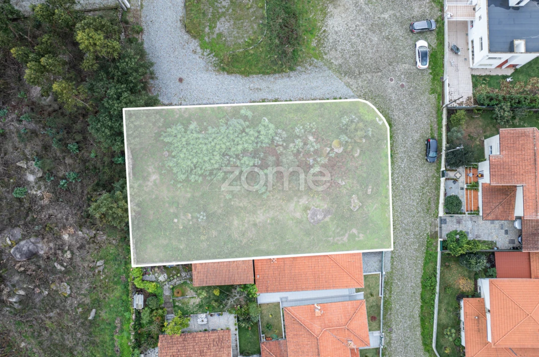 Terreno para Venda em Barroselas e Carvoeiro Foto 3