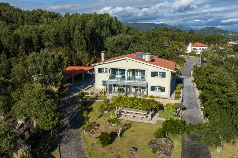 Moradia T4 para Venda em São Pedro de Arcos Foto 19