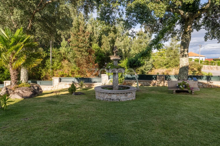 Moradia T4 para Venda em São Pedro de Arcos Foto 13