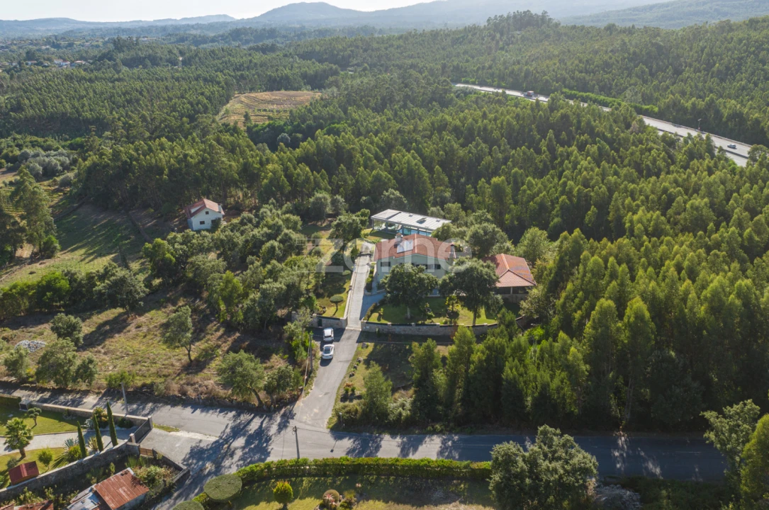 Moradia T4 para Venda em São Pedro de Arcos Foto 3