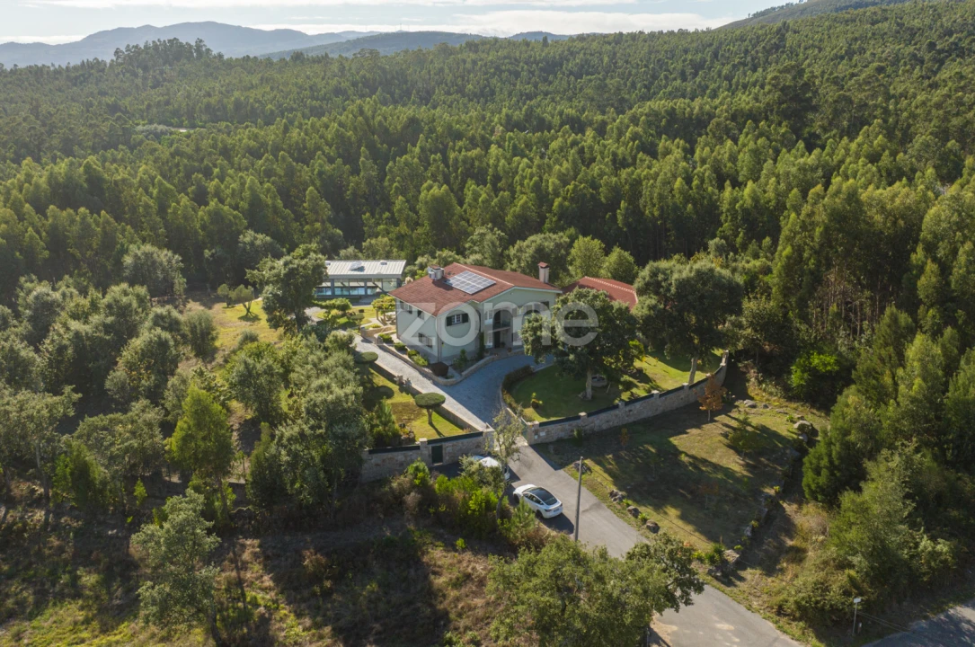 Moradia T4 para Venda em São Pedro de Arcos Foto 10