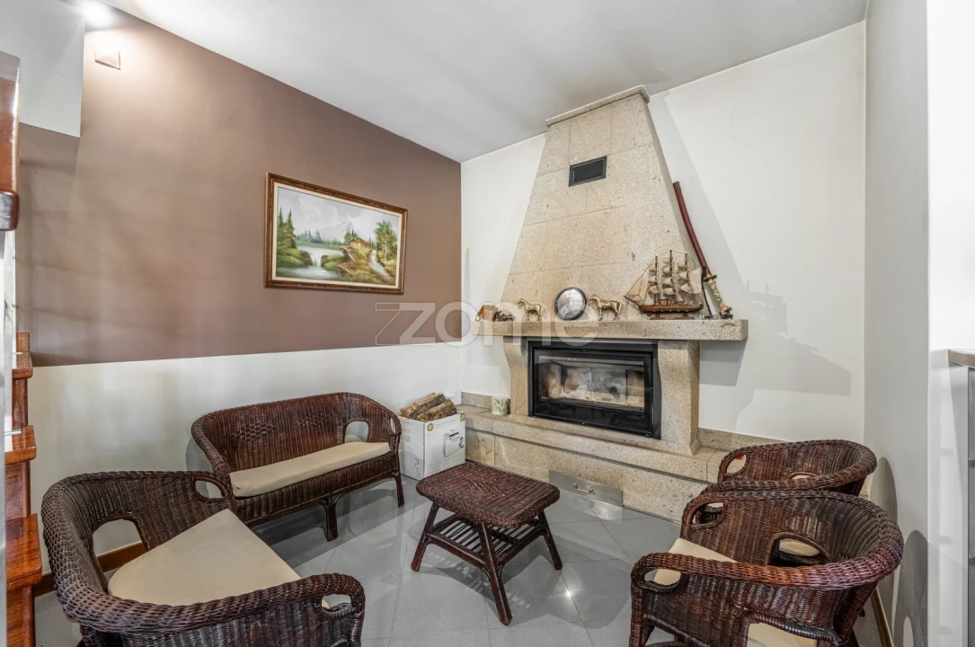 Moradia T4 para Venda em São Pedro de Arcos Foto 32