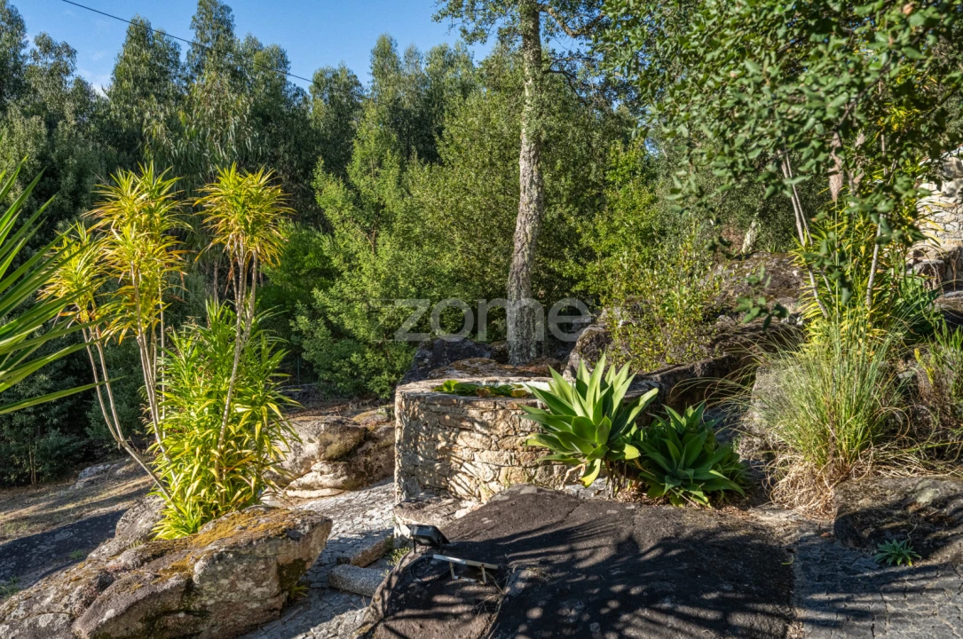 Moradia T4 para Venda em São Pedro de Arcos Foto 26