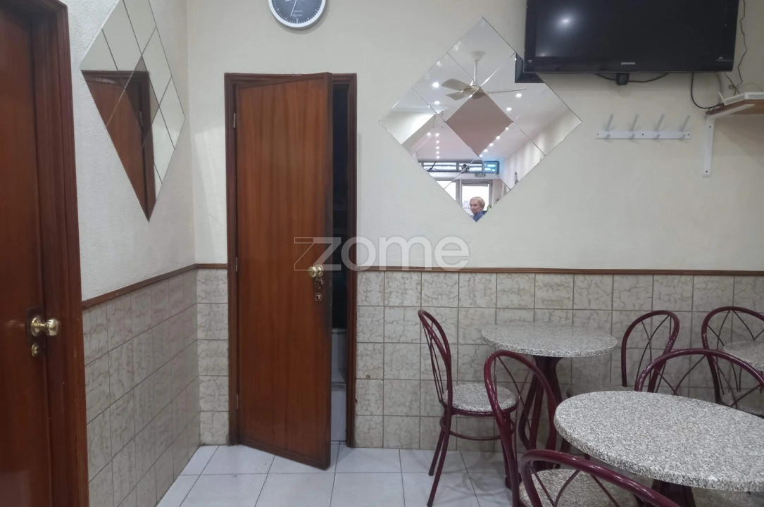 Negócio para Trespasse em Cedofeita, Santo Ildefonso, Sé, Miragaia, São Nicolau e Vitória Foto 9