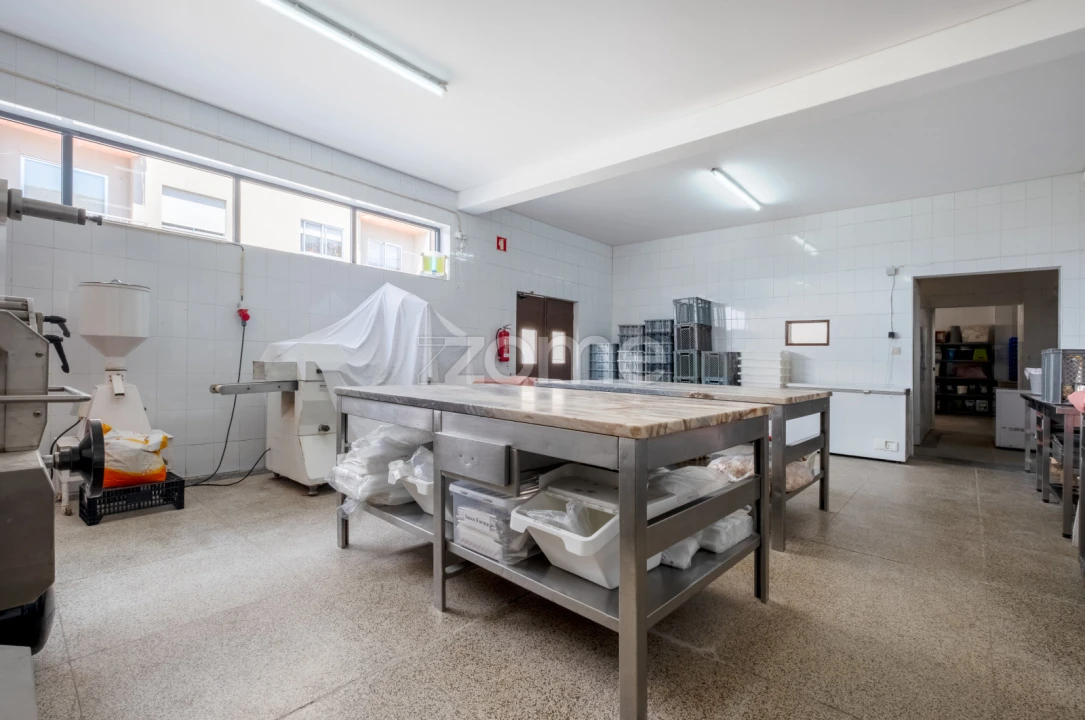 Negócio para Trespasse em Gondomar (São Cosme), Valbom e Jovim Foto 10