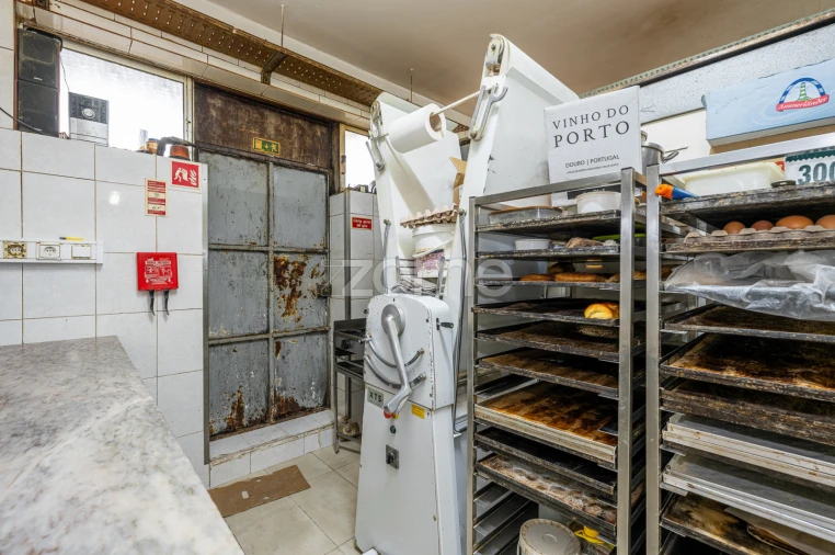 Negócio para Trespasse em Cidade da Maia Foto 27