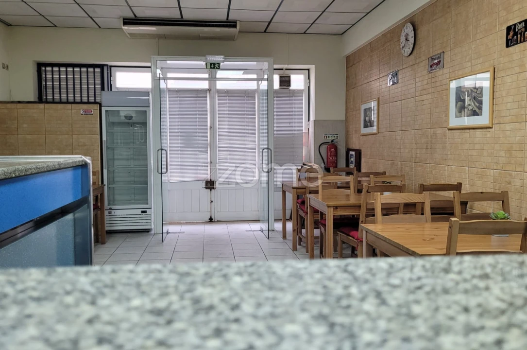 Negócio para Trespasse em Almeirim Foto 4