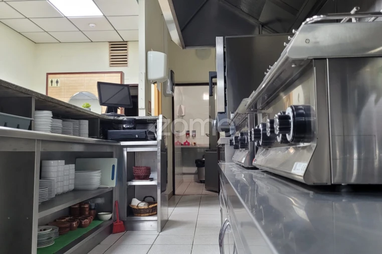 Negócio para Trespasse em Almeirim Foto 24