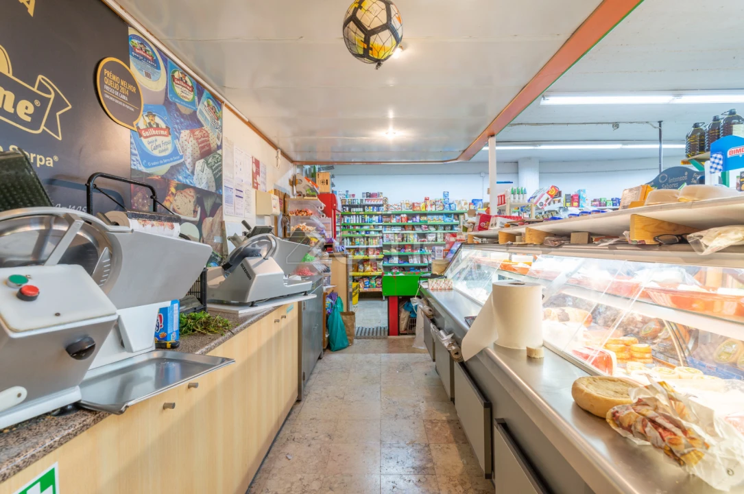 Negócio para Trespasse em Rio de Mouro Foto 18
