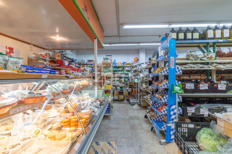 Negócio para Trespasse em Rio de Mouro Foto 14