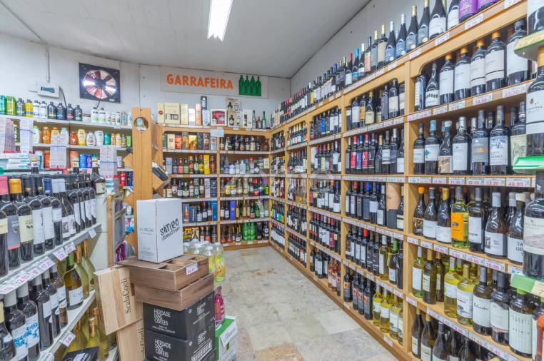 Negócio para Trespasse em Rio de Mouro Foto 6