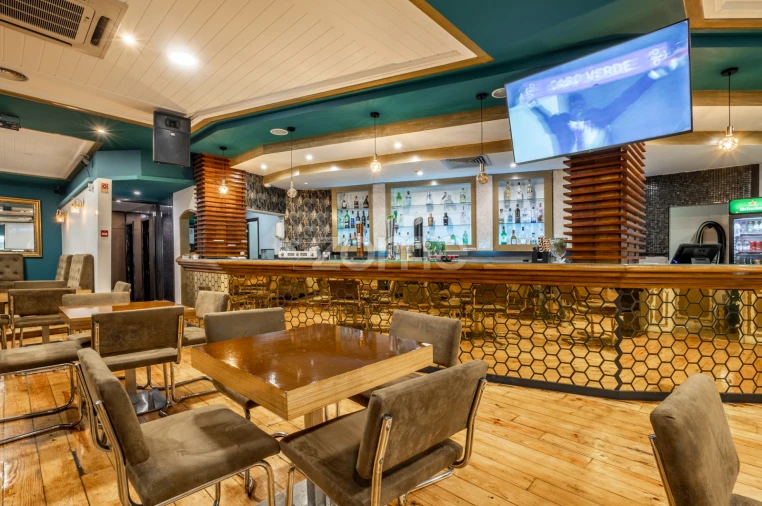 Negócio para Trespasse em Leiria, Pousos, Barreira e Cortes Foto 15