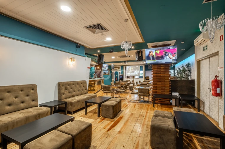 Negócio para Trespasse em Leiria, Pousos, Barreira e Cortes Foto 8