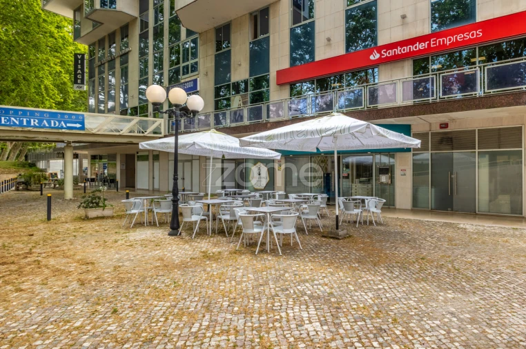 Negócio para Trespasse em Leiria, Pousos, Barreira e Cortes Foto 24