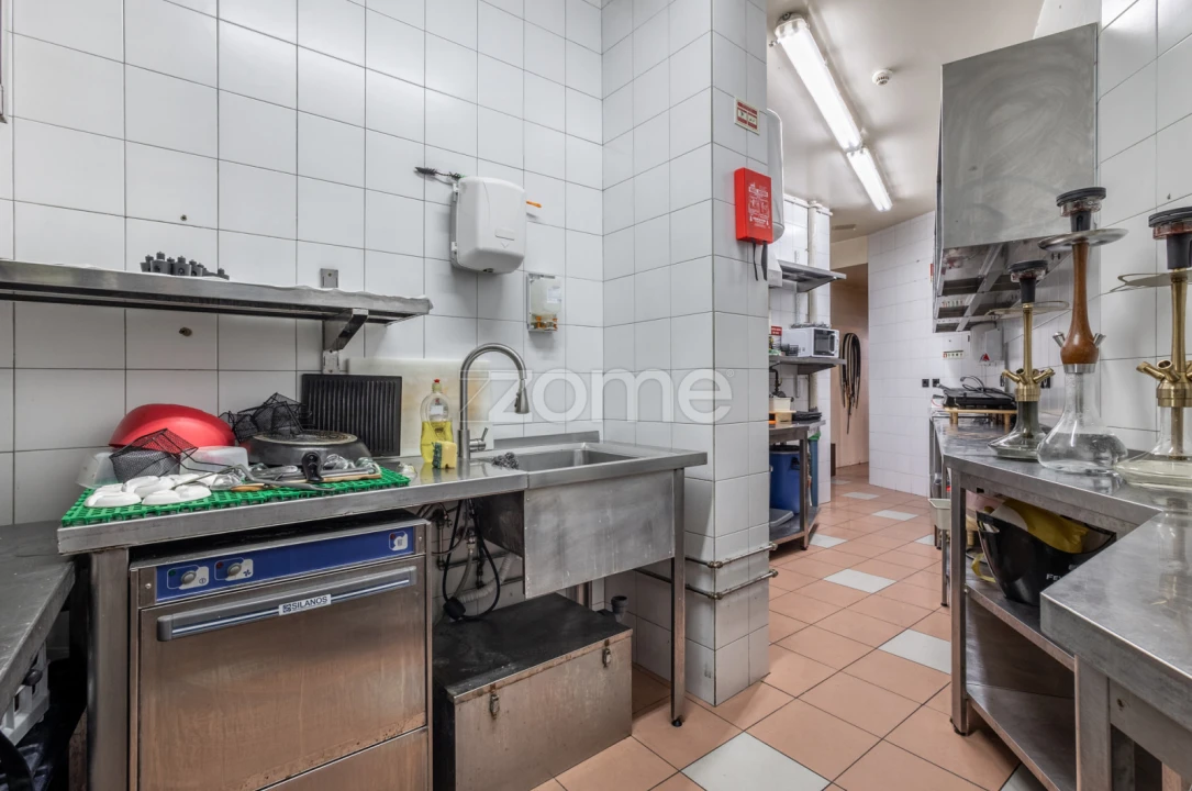 Negócio para Trespasse em Leiria, Pousos, Barreira e Cortes Foto 12