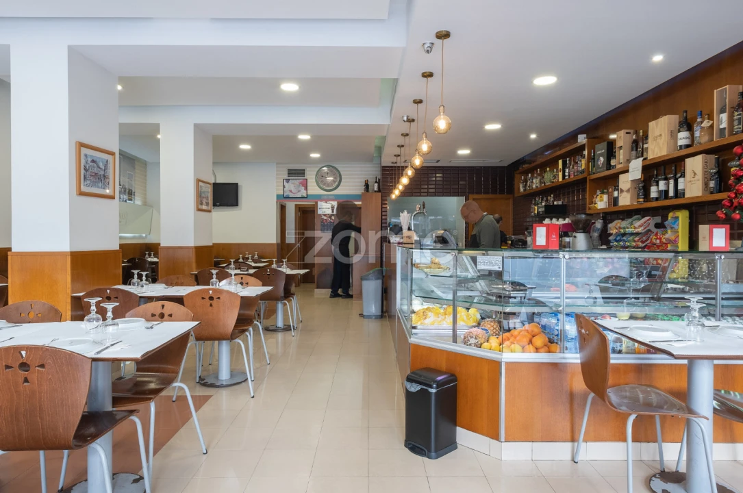 Negócio para Trespasse em Venteira Foto 4