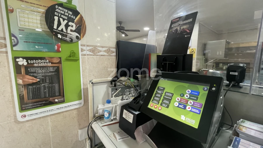 Negócio para Trespasse em Queluz e Belas