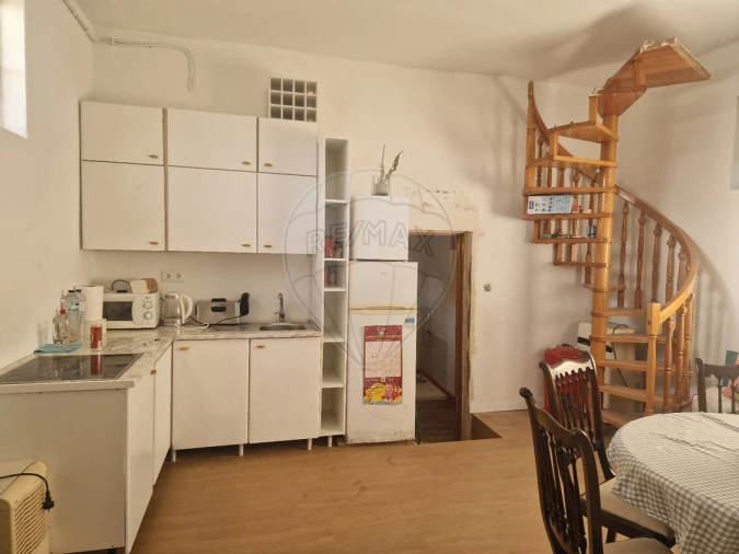 Armazém para Venda em Santiago dos Velhos Foto 15