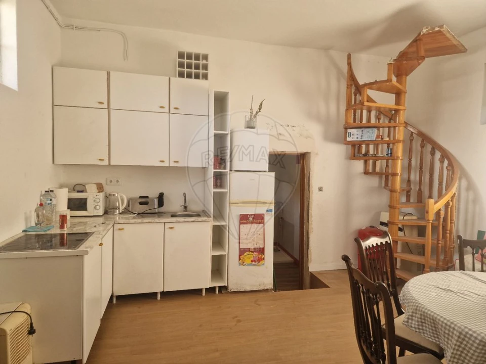 Armazém para Venda em Santiago dos Velhos Foto 15