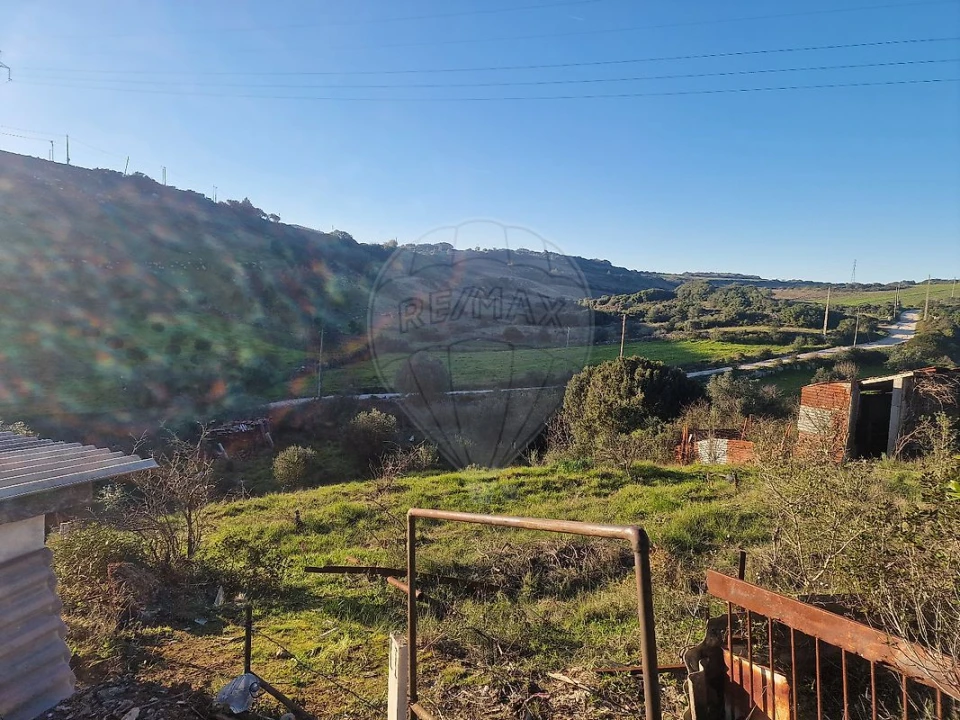 Armazém para Venda em Santiago dos Velhos Foto 5