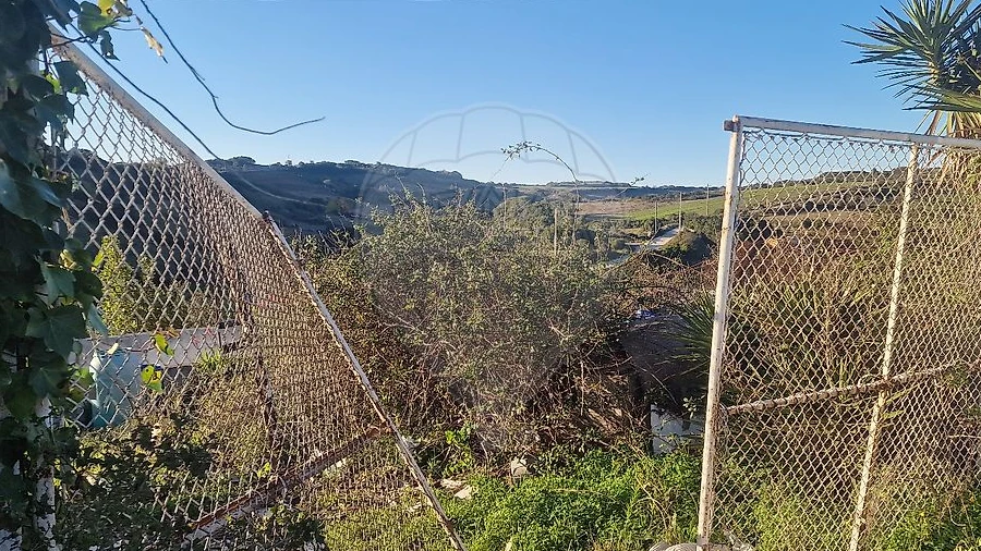 Armazém para Venda em Santiago dos Velhos