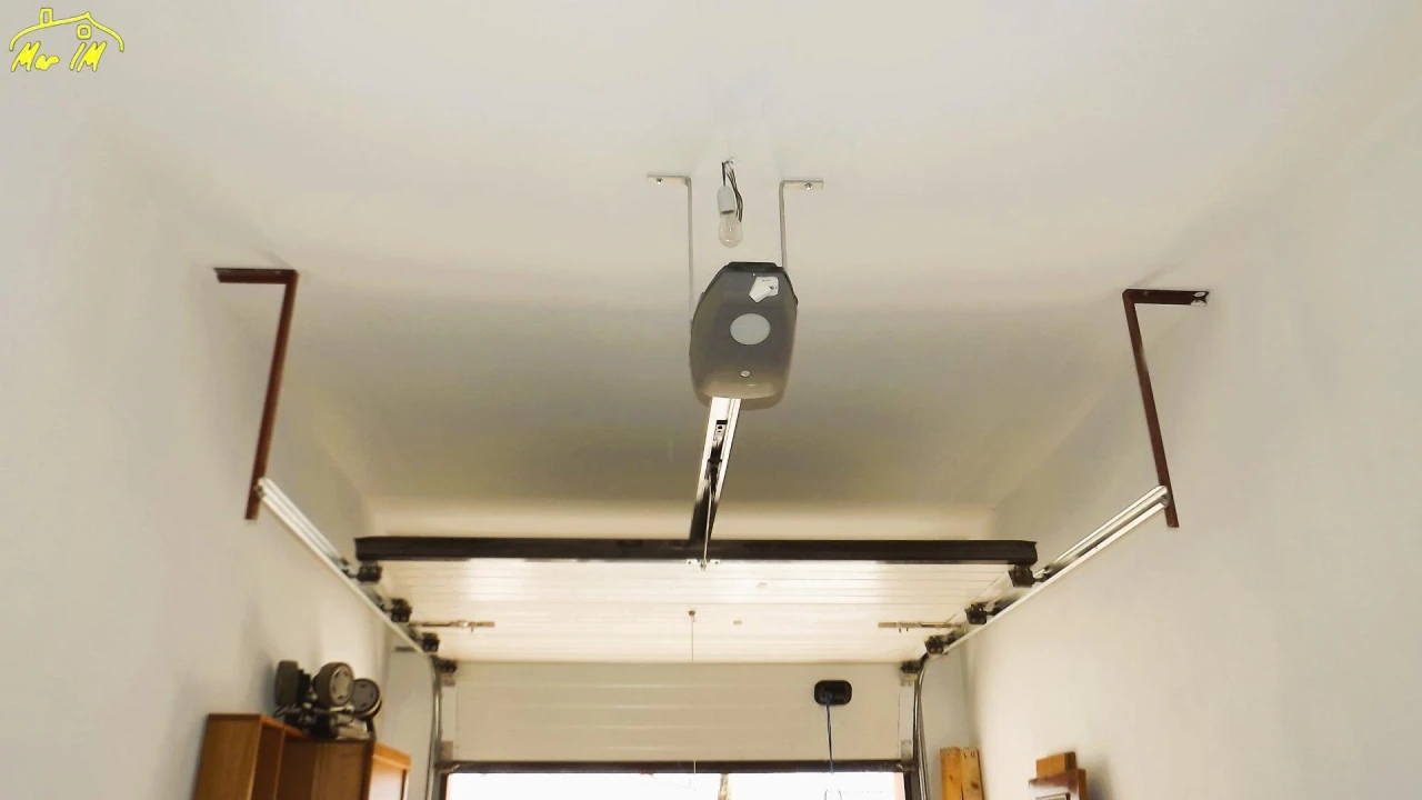 Garagem para Venda em Vila Real de Santo Antonio Foto 1