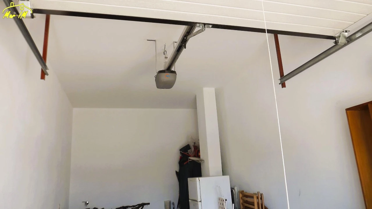 Garagem para Venda em Vila Real de Santo Antonio Foto 3