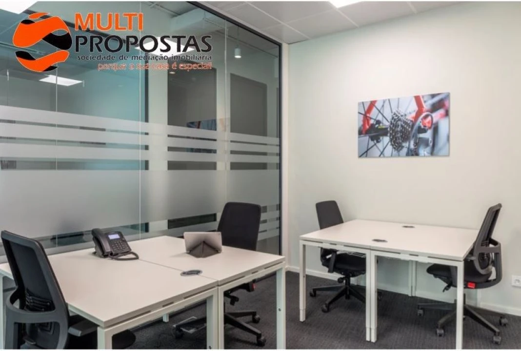 Escritório para Arrendamento em Adaufe Foto 8