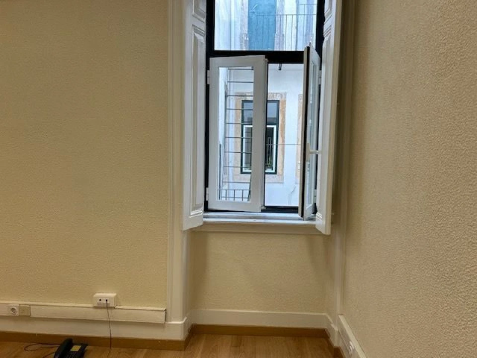 Escritório para Arrendamento em Avenidas Novas Foto 2