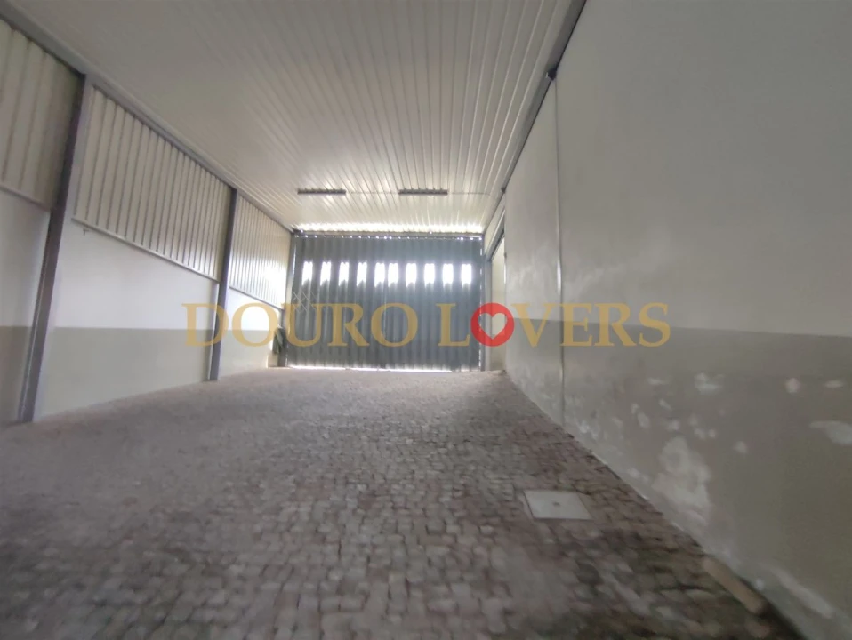 Armazém para Venda em Bougado (São Martinho e Santiago) Foto 22