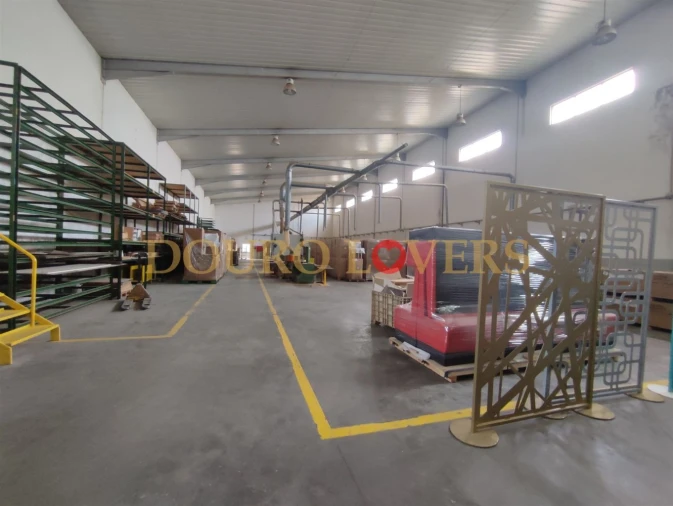 Armazém para Venda em Bougado (São Martinho e Santiago) Foto 20