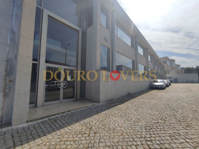 Armazém para Venda em Bougado (São Martinho e Santiago) Foto 4