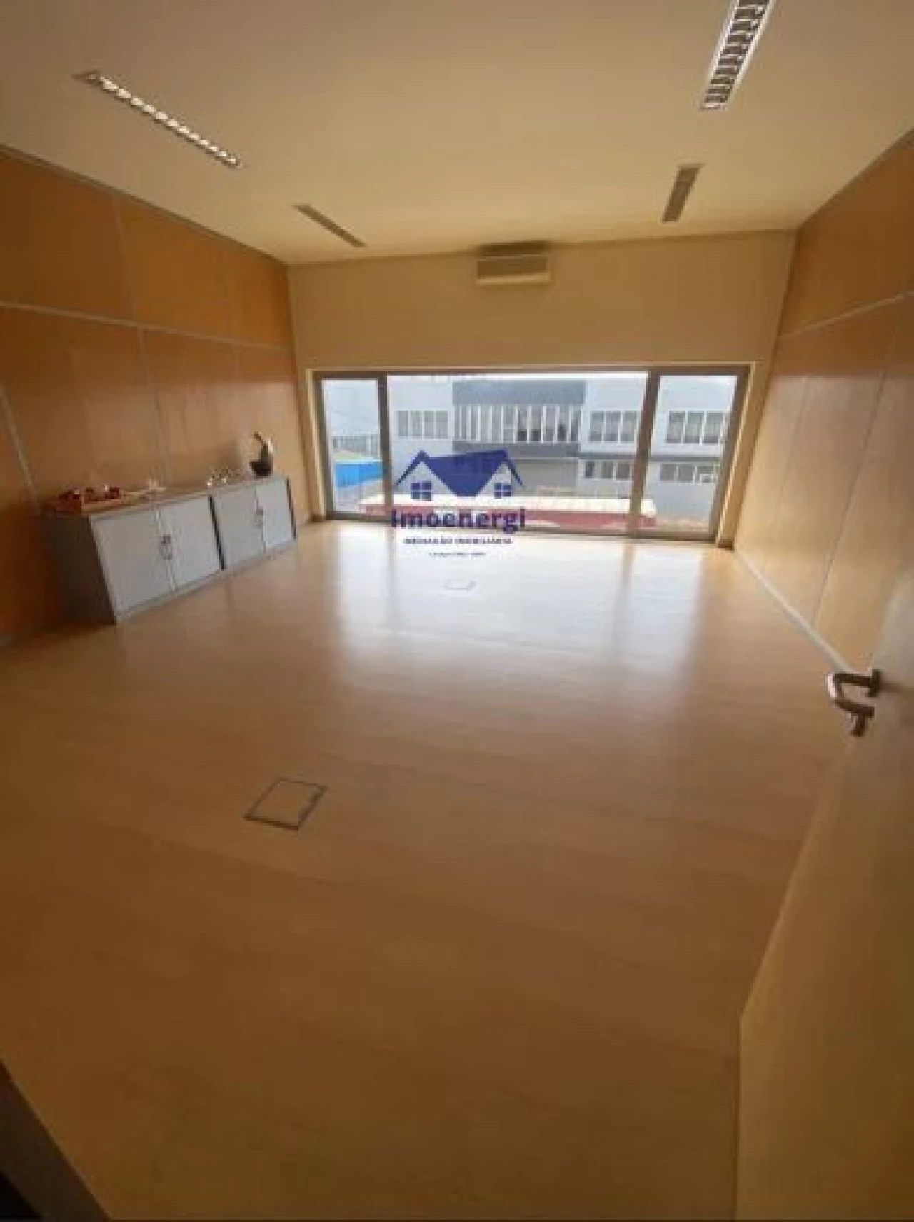 Armazém para Venda em Bougado (São Martinho e Santiago) Foto 7