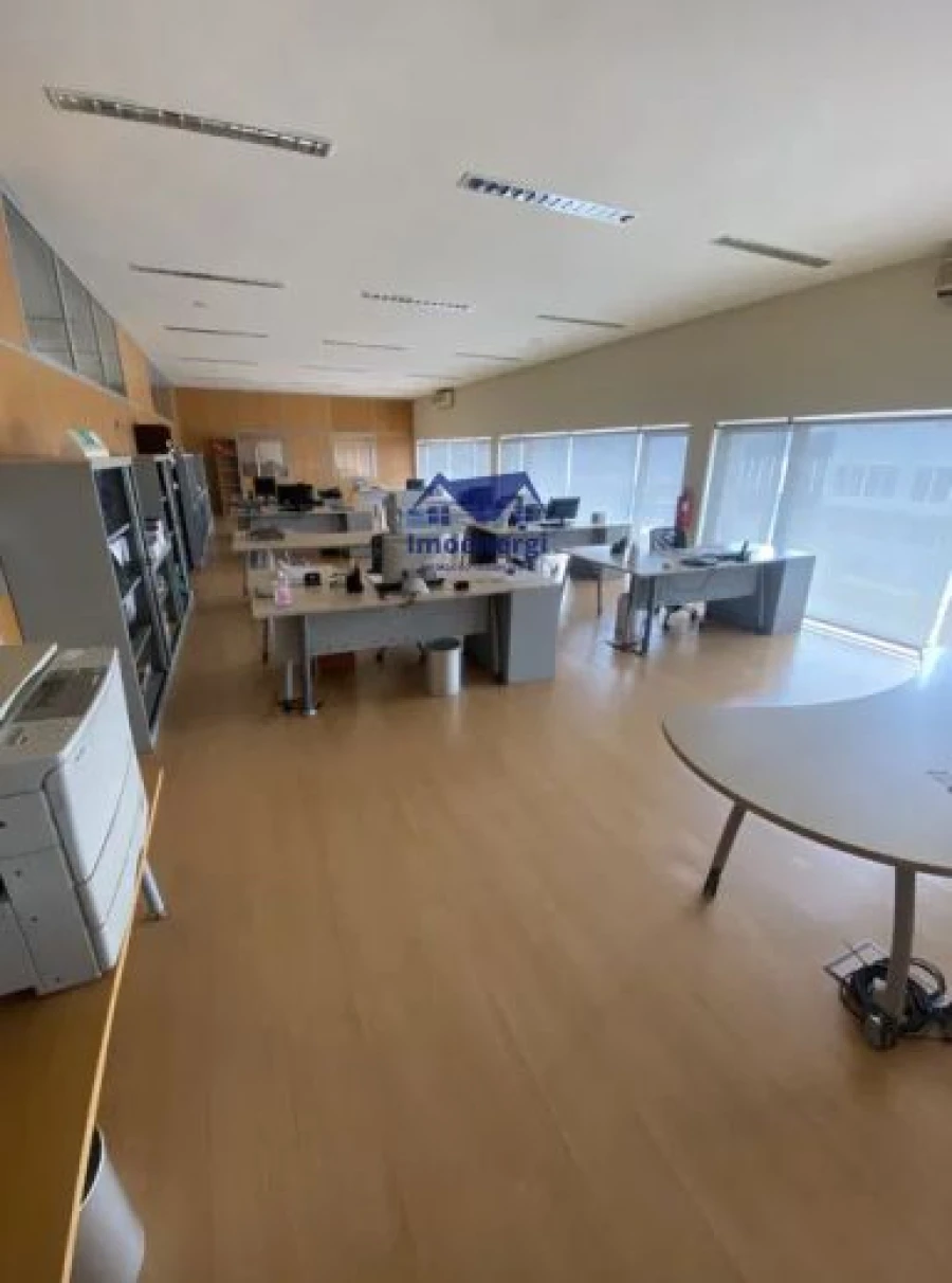 Armazém para Venda em Bougado (São Martinho e Santiago) Foto 5