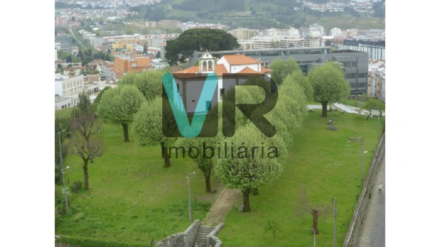 Moradia T2 para Venda em São Vicente (Braga) Foto 4