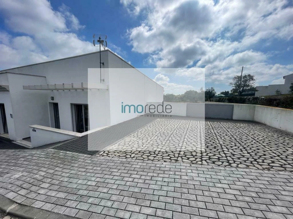 Moradia T2 para Venda em Santa Catarina da Serra e Chainça Foto 9