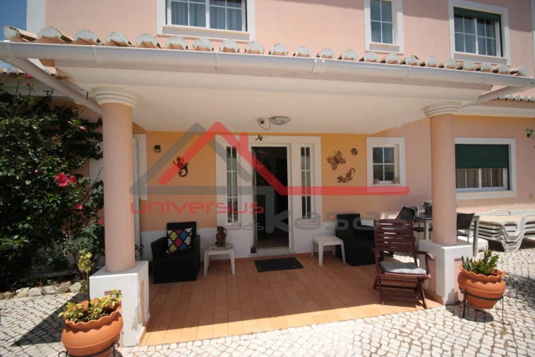 Moradia T5 para Venda em Lagos (São Sebastião e Santa Maria) Foto 6