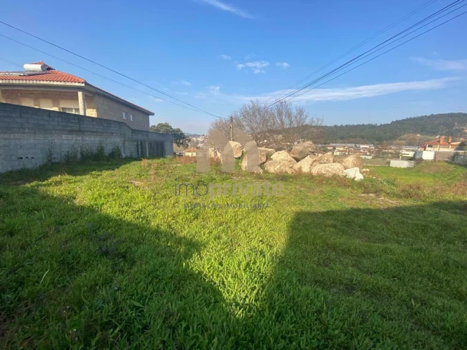 Terreno para Venda em São Tomé de Negrelos Foto 4