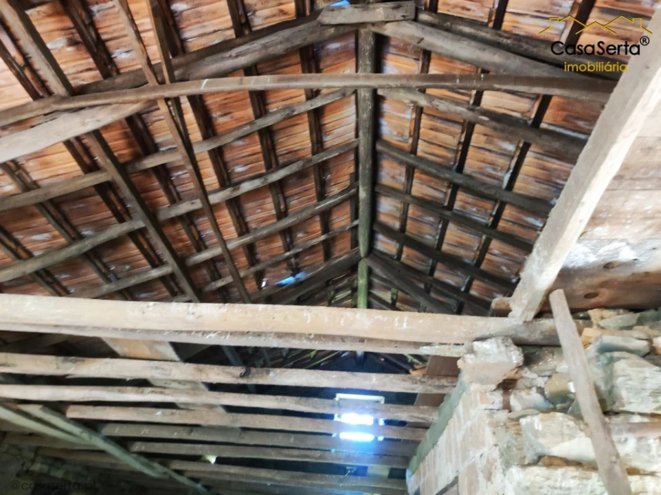 Moradia T0 para Venda em Cernache do Bonjardim, Nesperal e Palhais Foto 7