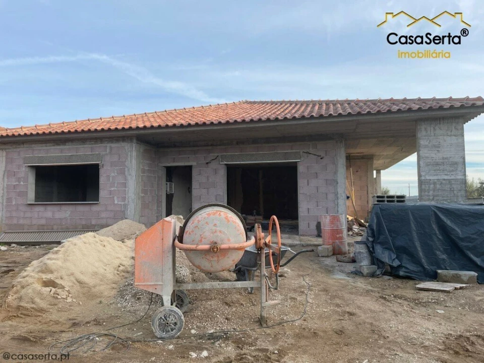 Moradia T3 para Venda em Cernache do Bonjardim, Nesperal e Palhais Foto 2