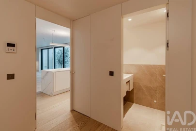 Apartamento T2 para Venda em Santa Maria Maior