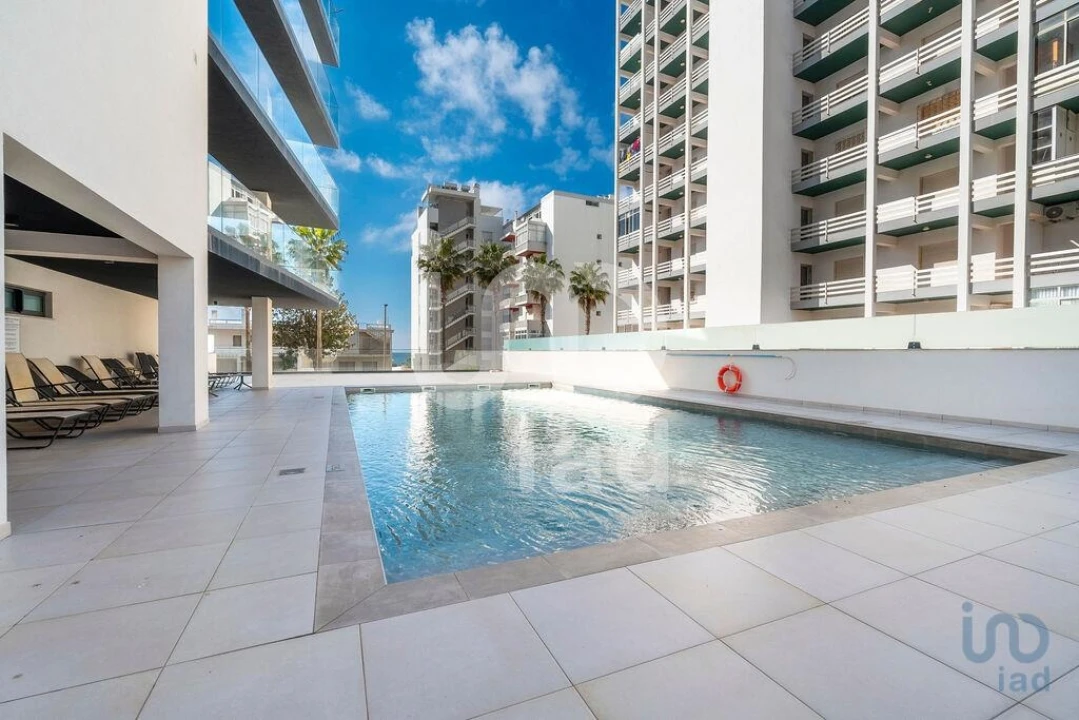 Apartamento T2 para Venda em Quarteira Foto 13