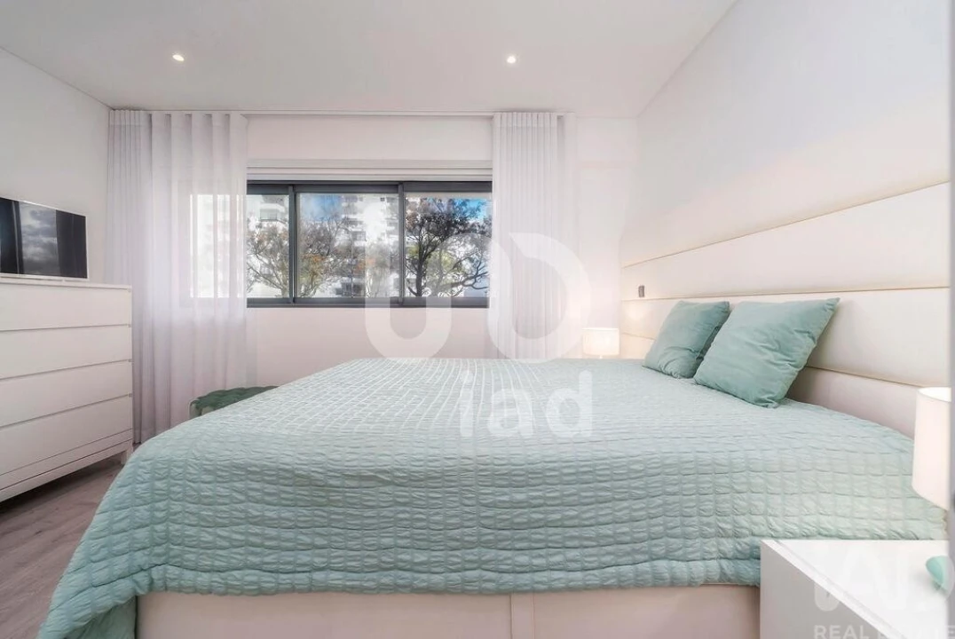 Apartamento T2 para Venda em Quarteira Foto 20