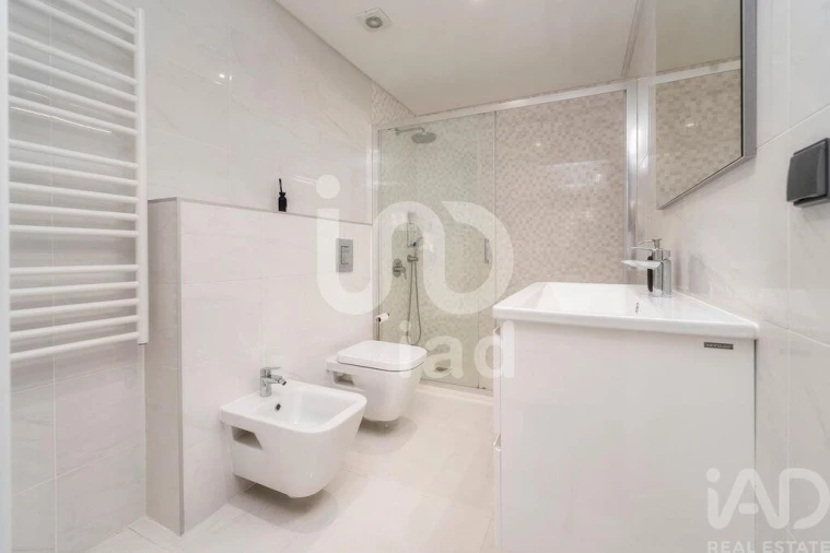 Apartamento T2 para Venda em Quarteira Foto 24